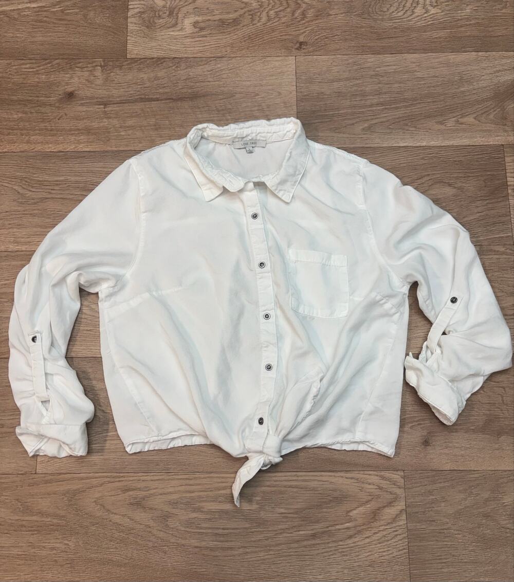 Love Tree White Long Sleeve Tie-Front Button-Down Shirt Size L